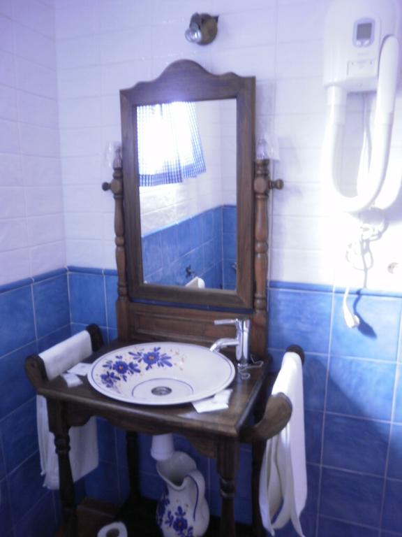 Hostal El Olmo Camarena de la Sierra Rum bild