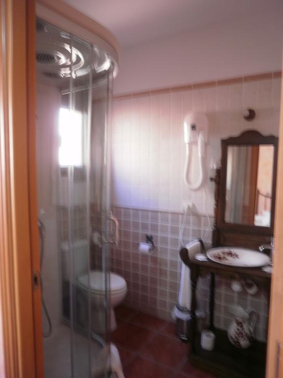 Hostal El Olmo Camarena de la Sierra Rum bild