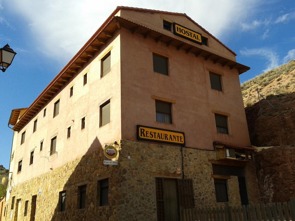 Hostal El Olmo Camarena de la Sierra Exteriör bild